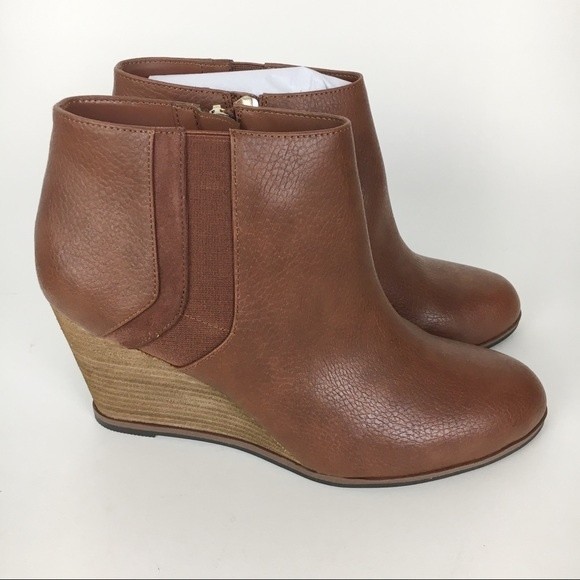 Dr Scholls Size 9.5 Wedge Ankle Boots Booties Copper Brown‎ Faux Vegan Leather - Picture 2 of 8